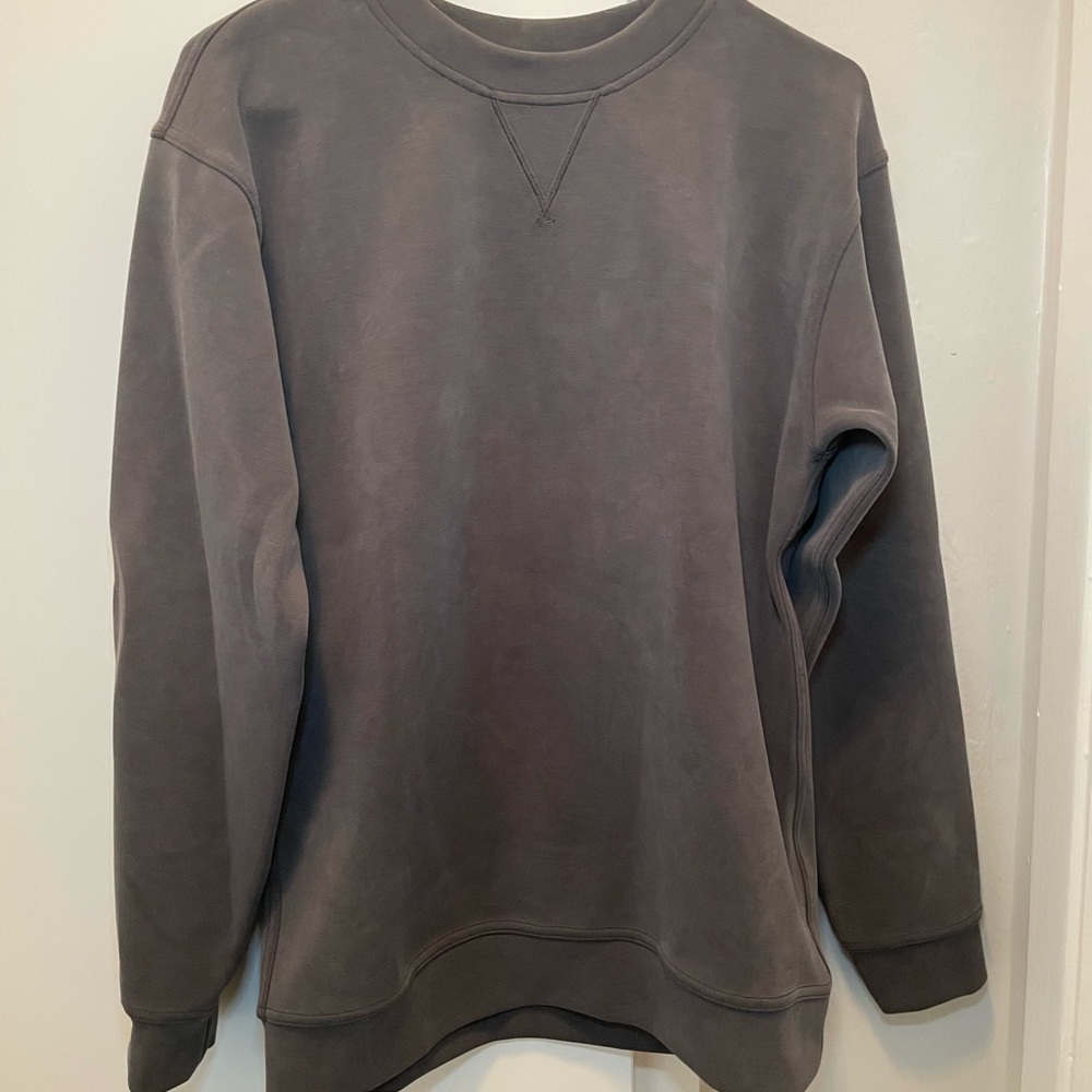 Lululemon x Barry’s Bootcamp Boyfriend Sweater